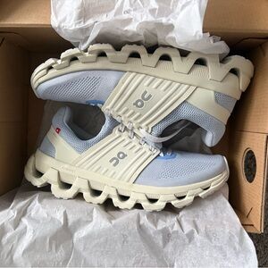 On Cloudswift 3D Running Shoes